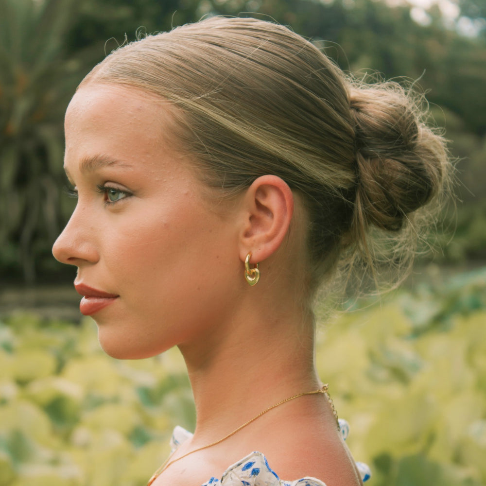 Agape Heart Earrings (Gold) - 18k Gold-plated